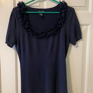 Audrey & Grace sweater w/deep scoop neck embellished w/ flowers. Navy. EUC